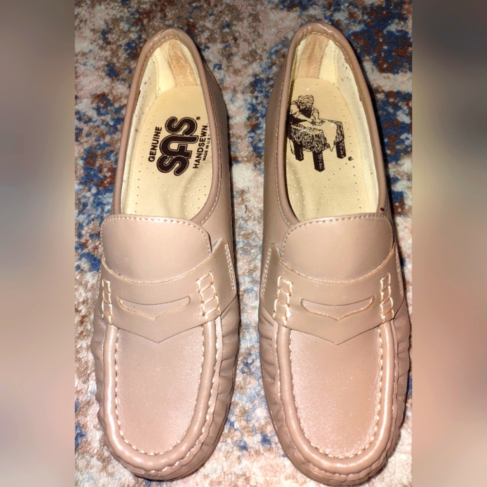 SAS Women's Nude Pink Leather Penny Loafers